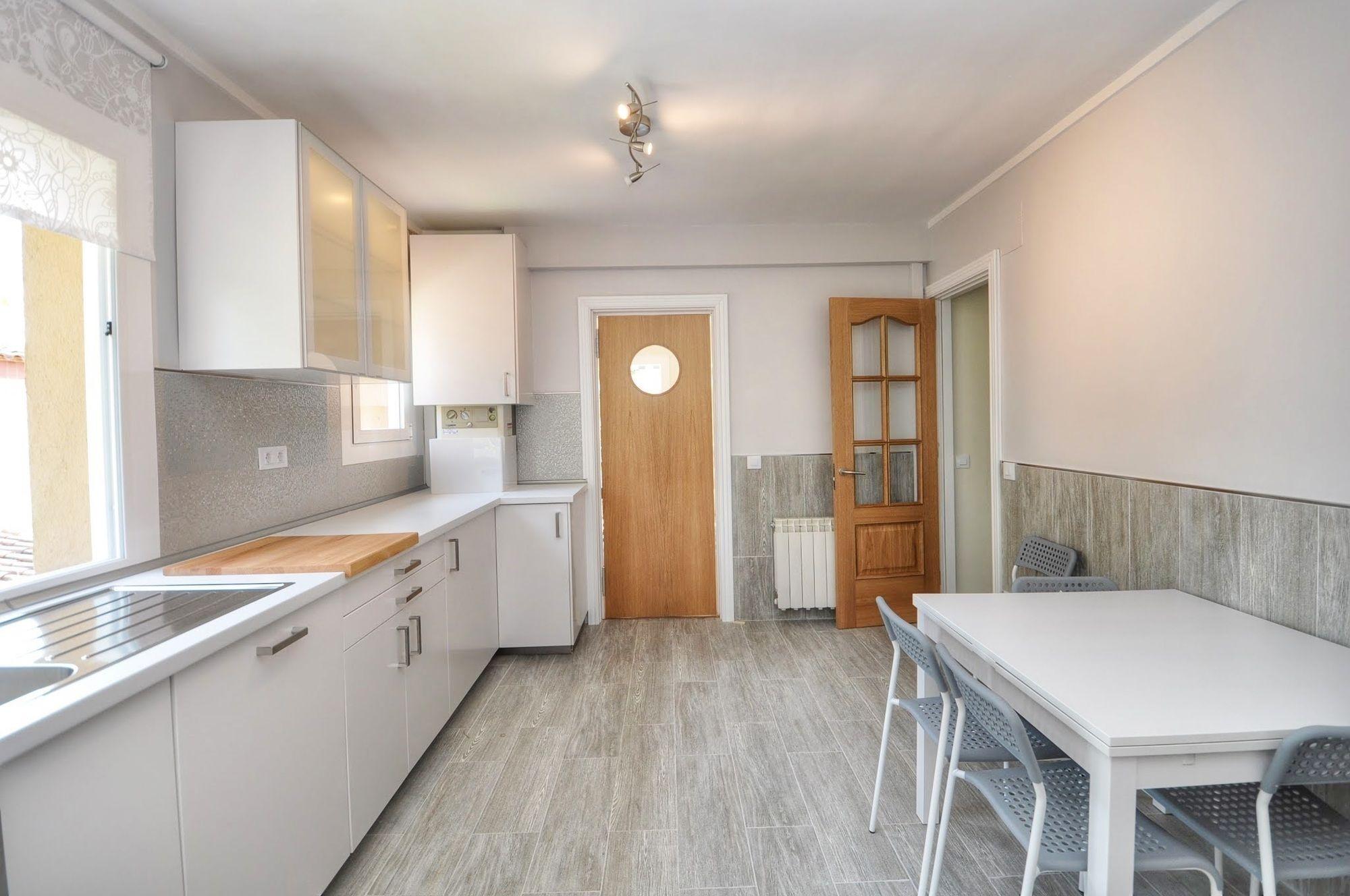 Big Apartment Caprabo โยเรตเดมาร์ ภายนอก รูปภาพ