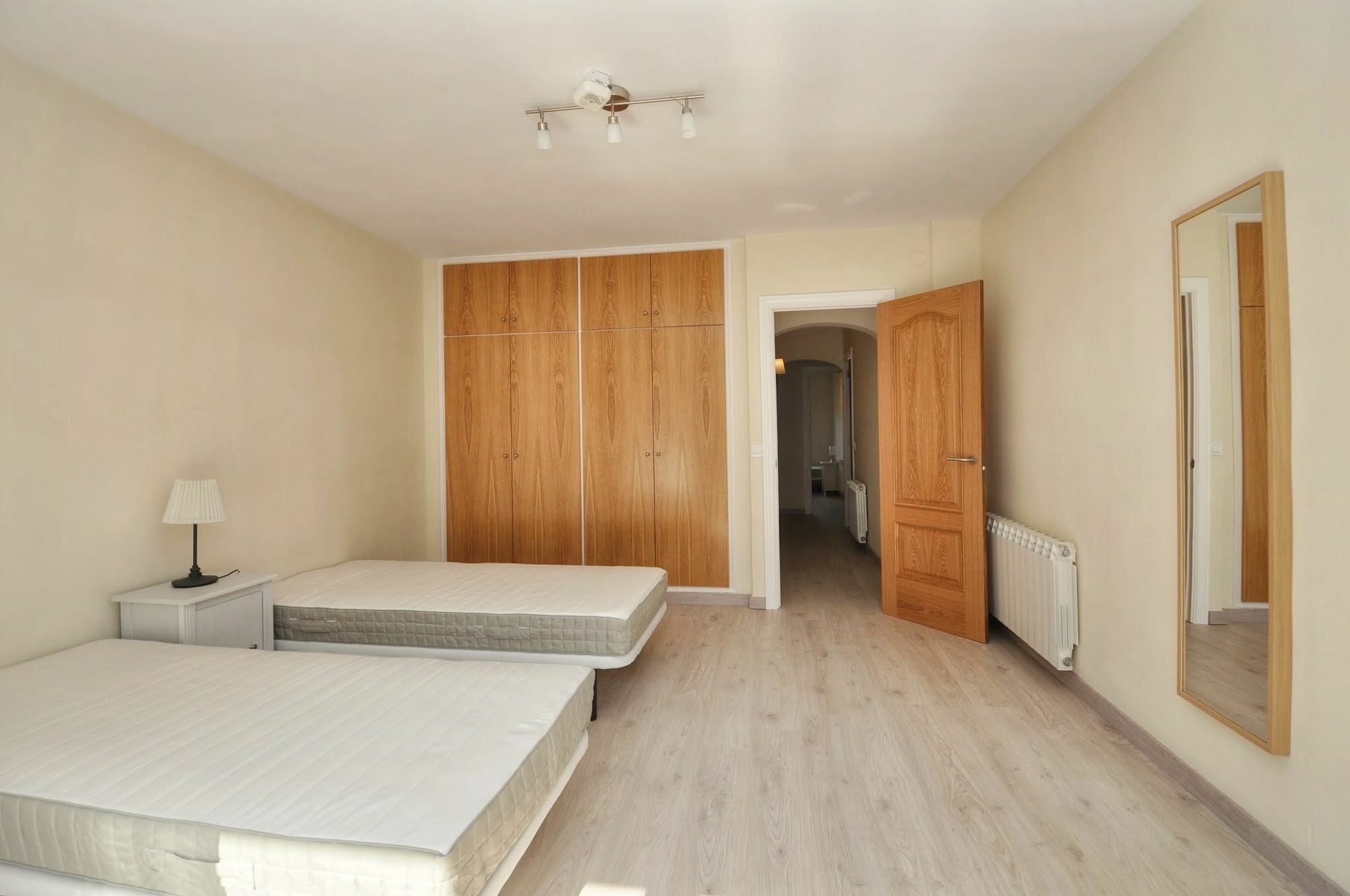 Big Apartment Caprabo โยเรตเดมาร์ ภายนอก รูปภาพ