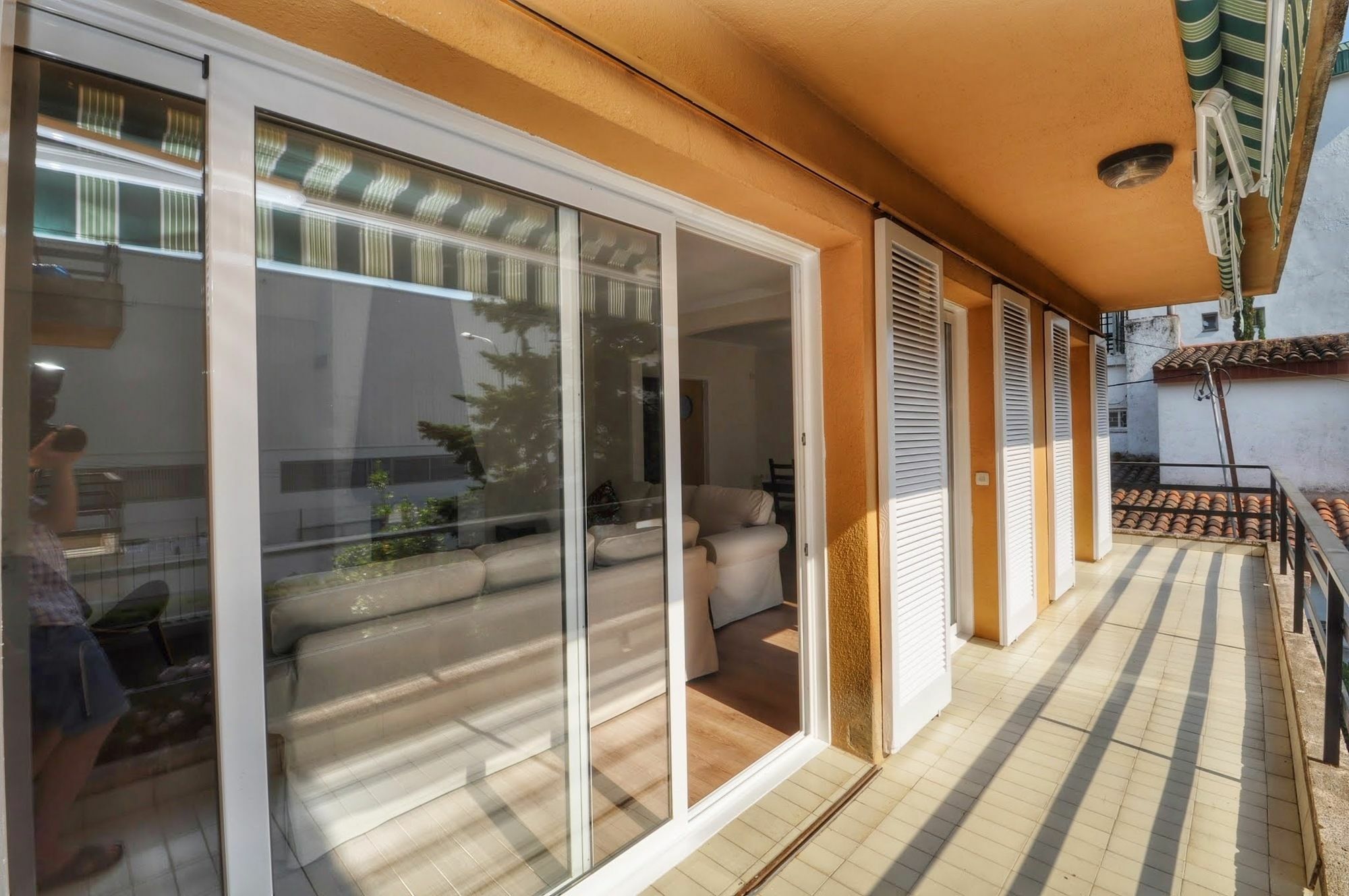 Big Apartment Caprabo โยเรตเดมาร์ ภายนอก รูปภาพ